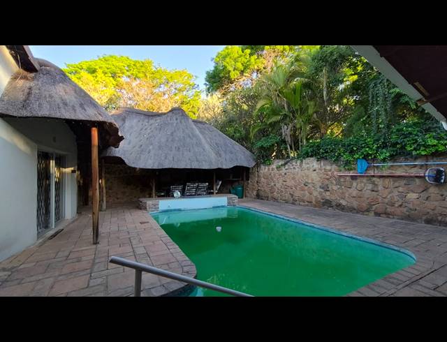4 BEDROOM HOUSE FOR SALE IN PROTEA PARK